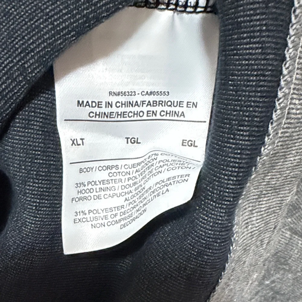 Nike Grey Hooded Sweatshirt with Red Logo Tag - Picture 7 of 8